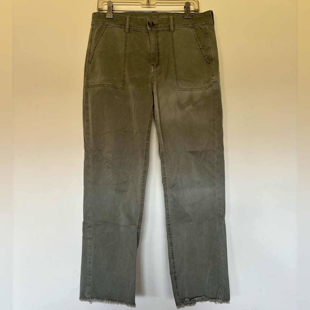 Women’s American Eagle Outfitters Stretch Khaki Pants